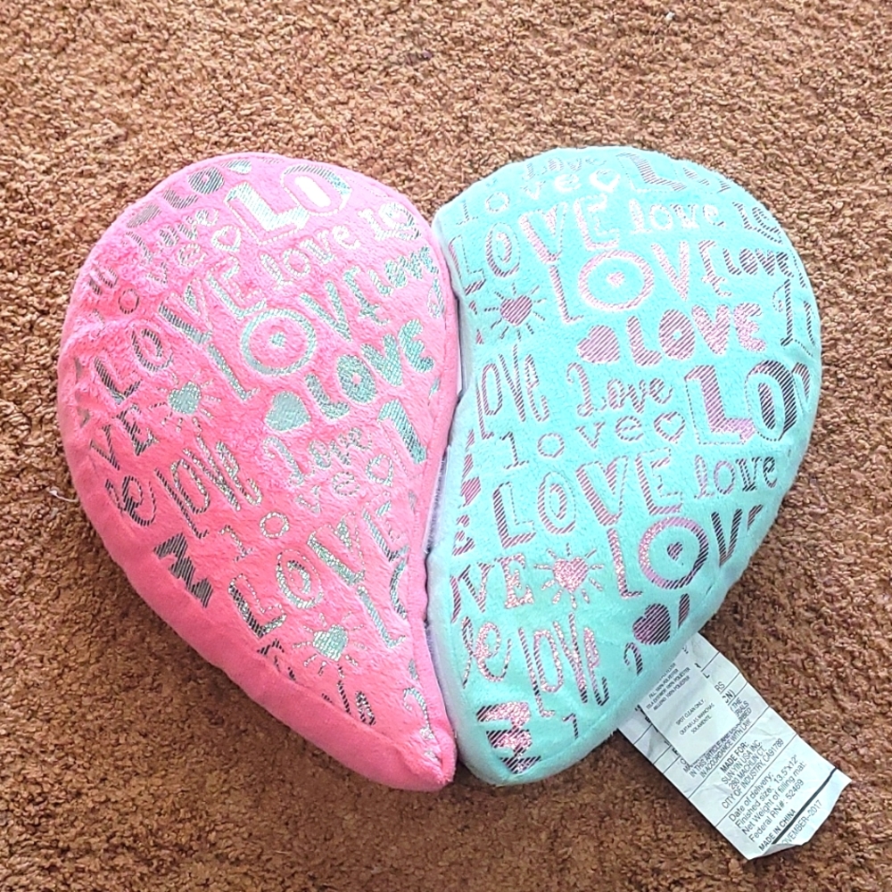 Heart pillow